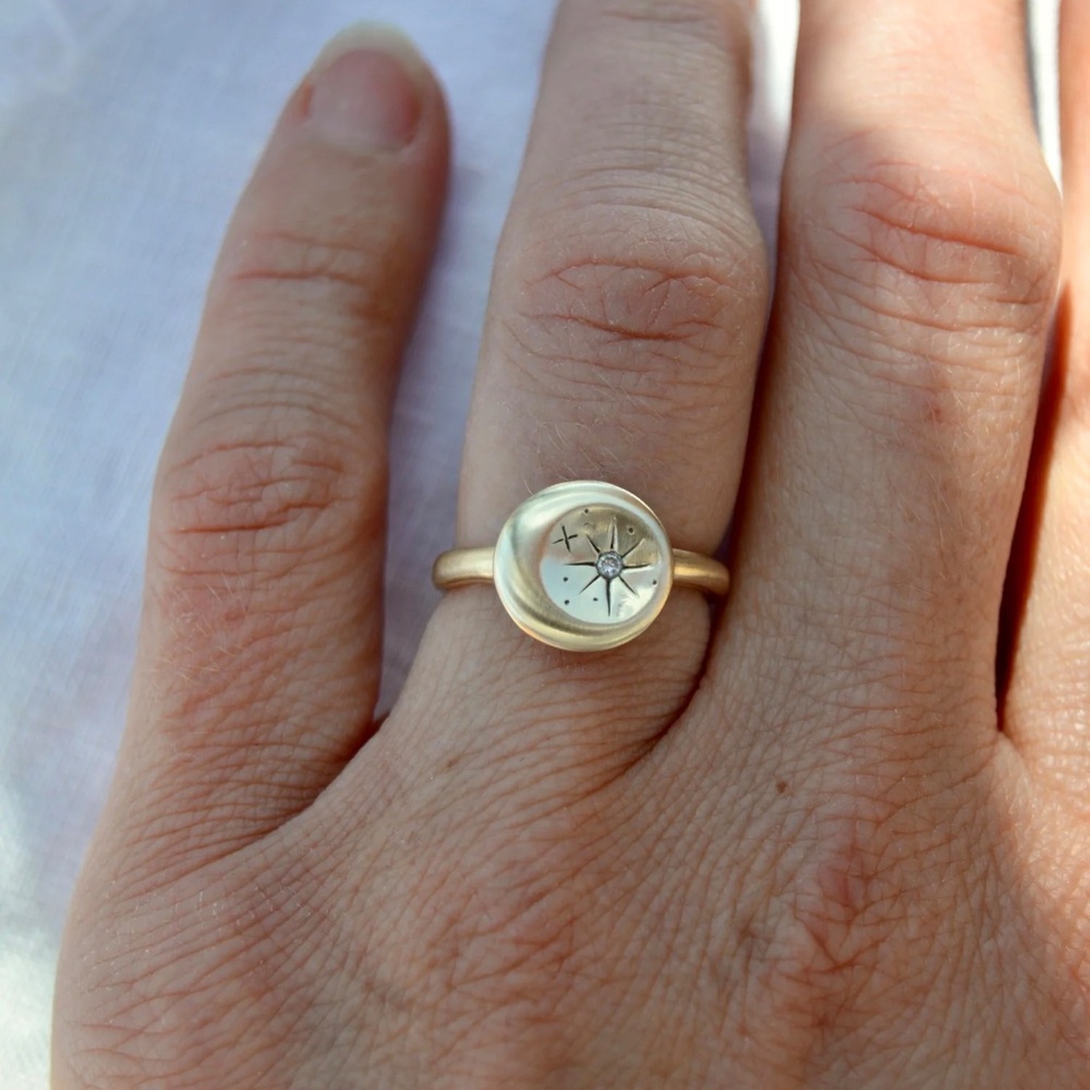 HALCYON Signet SELENE Ring 14K Solid Yellow Gold + Diamond  Sz 7 4.68g T.W. - Picture 11 of 14